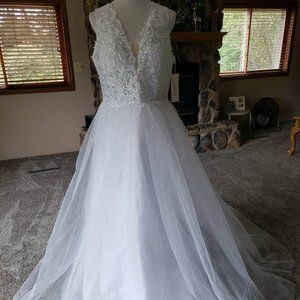 Wedding dress